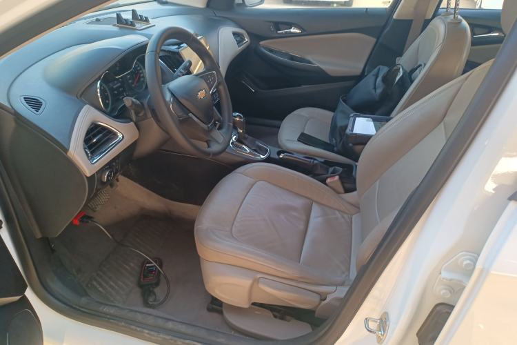 Used Chevrolet Cruze 2015 1.4T DCG Luxury Edition
