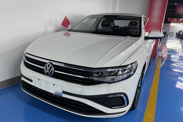 Used Volkswagen Bora 
