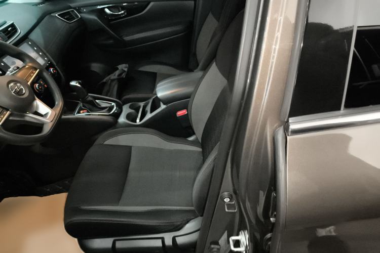 Used Nissan Qashqai 2021 2.0L CVT Smart Enjoyment Version
