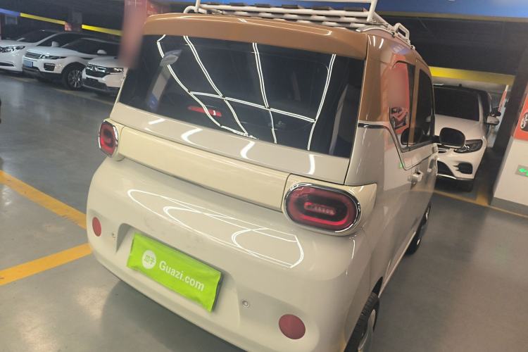 Used Wuling Hongguang MINIEV 2024 3rd Generation 215km Advanced Version
