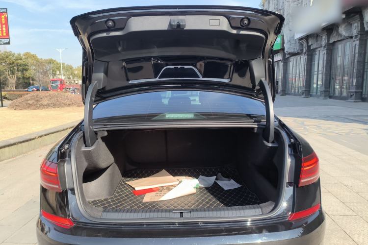 Used Volkswagen Passat 2025 Outstanding Model 380TSI Starry Dragon Edition
