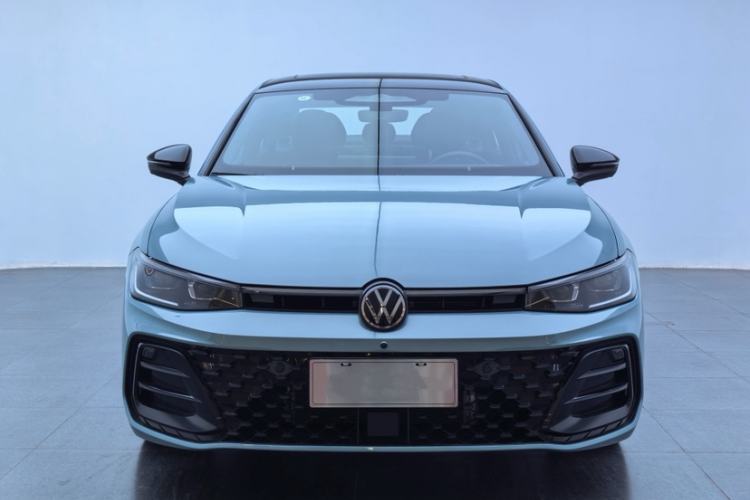 Used Volkswagen Passat 2025 Pro 380TSI Starry Dragon Luxury Edition