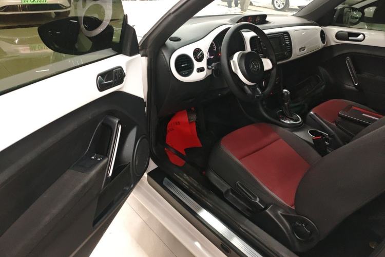 Used Volkswagen Beetle 2014 1.4TSI Fashion Edition
