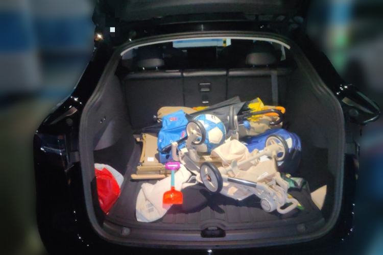 Used Tesla Model Y 2022 Rear-Wheel-Drive Version