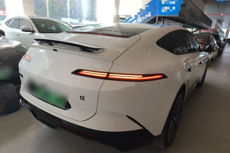 Used  12 2024 700 Three-Laser Rear-Wheel Drive Luxury Edition
