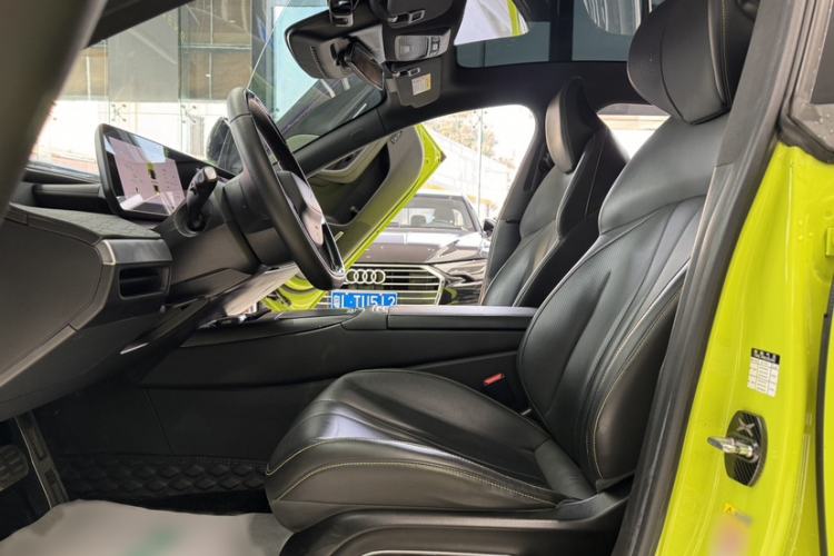 Used XPeng P7 2021 670E Pengyi Edition
