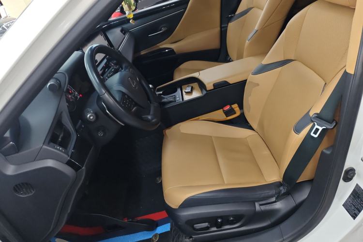 Used Lexus ES 2022 200 Excellence Edition