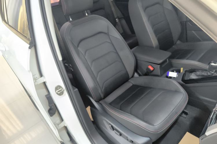 Used Volkswagen Tayron 2020 330TSI Two-Wheel Drive Luxury Smart Connectivity Version
