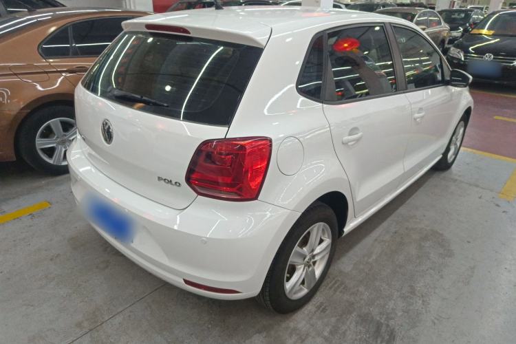 Used Volkswagen Polo 2016 1.4L Manual Fashion Model
