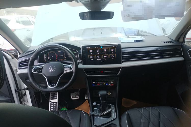 Used Volkswagen Tiguan L 2023 Restyled 330TSI Automatic Two-Wheel Drive R-Line Enhanced Comfort Version