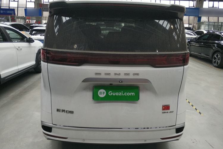 Used Denza D9 2022 DM-i 970 Four-Wheel Drive Flagship Model