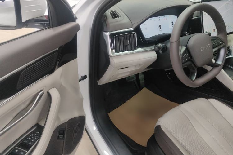 Used BYD Song PLUS New Energy 2025 DM-i Smart Drive 112KM Prestige Model
