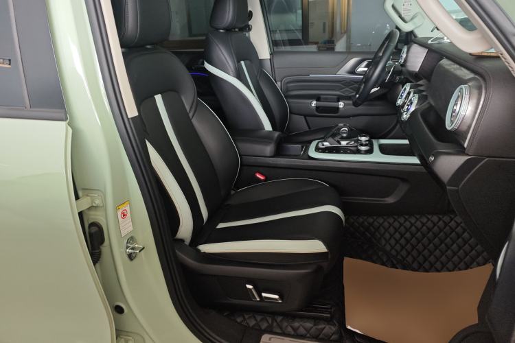 Used Tank 300 2023 City Edition 2.0T—Stylish as Ever