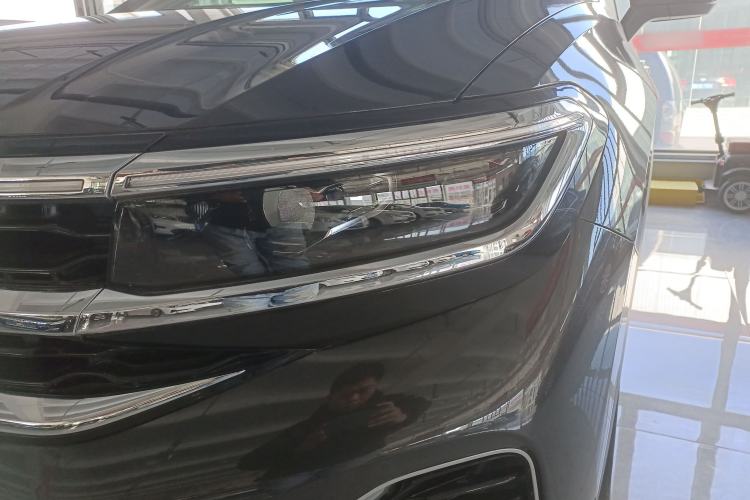 Used Volkswagen Talagon 2022 380TSI Four-Wheel Drive Luxury "Jiajing" Edition Pro 6 Seats
