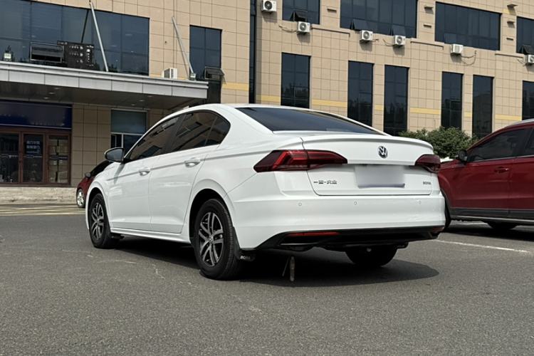 Used Volkswagen Bora 2020 1.5L Automatic Fashion Edition
