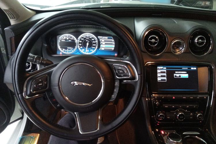 Used Jaguar XJ 2015 XJL 3.0 SC Elegant Business 80th Anniversary Limited Edition
