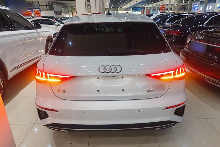 Used Audi A3 2024 Sportback 35 TFSI Fashionable Sports Model
