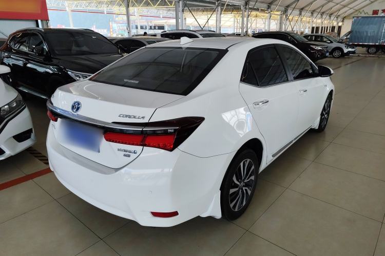 Used Toyota Corolla 2017 Revised Dual-Engine 1.8L E-CVT Elite Edition