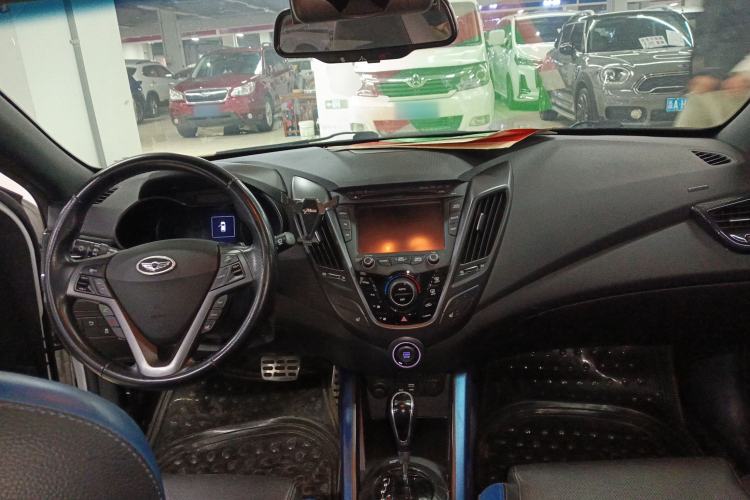 Used Hyundai Veloster 2015 1.6T Automatic Flagship Edition