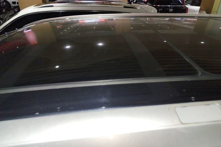 Used Toyota Highlander 2018 2.0T Four-Wheel Drive Luxury Version 7 Seats China VI Standard
