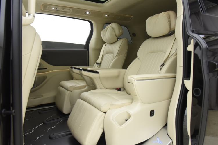 Used VOYAH Dream 2025 PHEV Four-Wheel-Drive Flagship Kunpeng Edition
