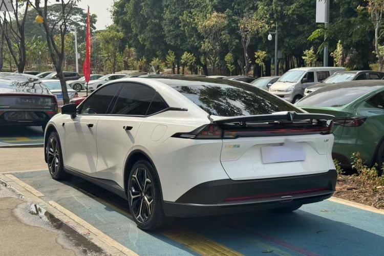 Used Deepal L07 2025 230 Ultra with DeepBlue Intelligent Driving AD PRO Extended-Range Version