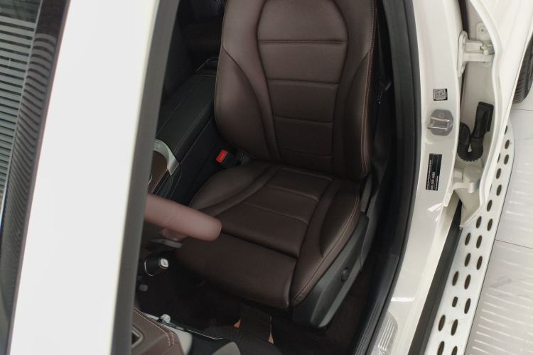 Used Mercedes-Benz GLC 2022 GLC 300 L 4MATIC Dynamic Model