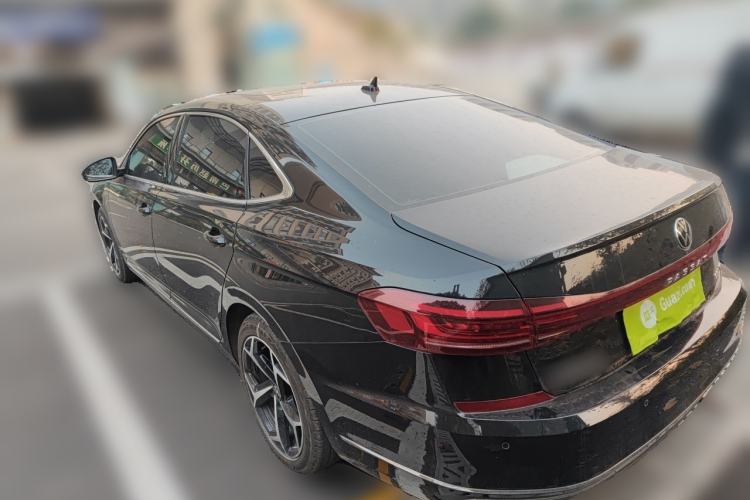 Used Volkswagen Passat 2023 330TSI Starry Elite Edition
