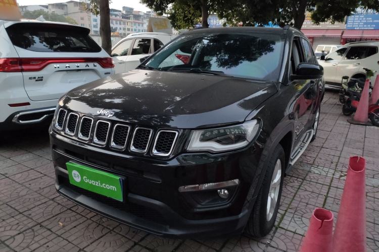 Used  Compass 2020 220T Automatic Leading Edition
