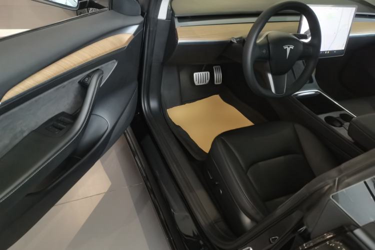 Used Tesla Model 3 2021 Performance High-Performance All-Wheel-Drive Version
