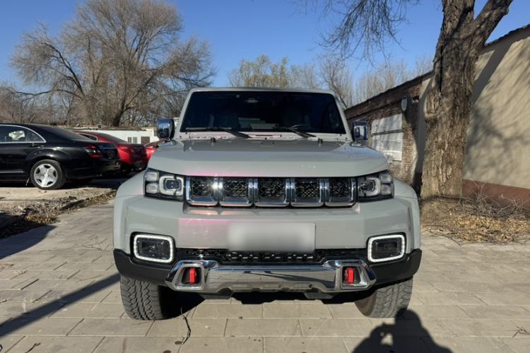 Used  BJ40 2023 2.0T Automatic Four-Wheel Drive Urban Hunter Edition Prestige Version
