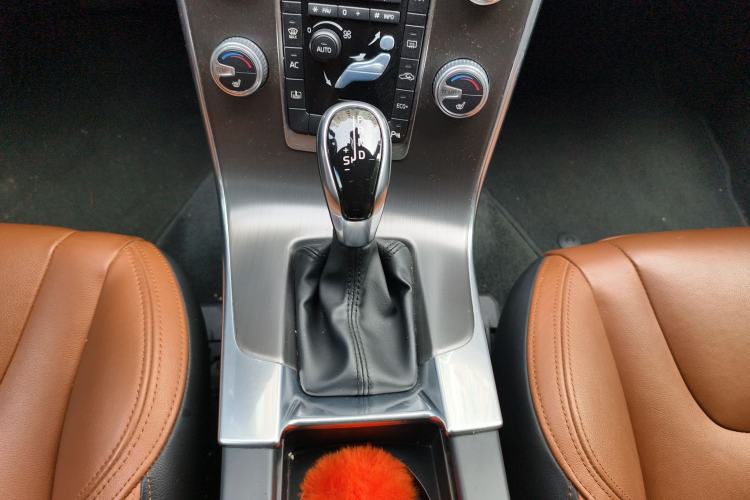 Used Volvo S60 2016 S60L T5 Intelligent Drive Edition
