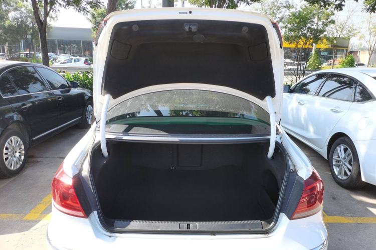 Used Volkswagen FAW-Volkswagen CC 2015 1.8TSI Luxury Model
