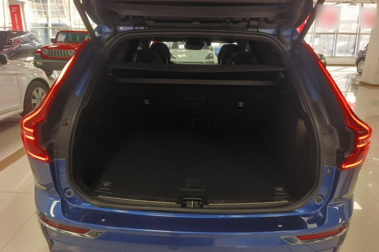 Used Volvo XC60 2018 T5 4x4 Smart & Sporty Edition