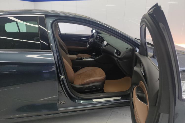 Used Buick Regal 2019 20T Elite Version China VI Standard