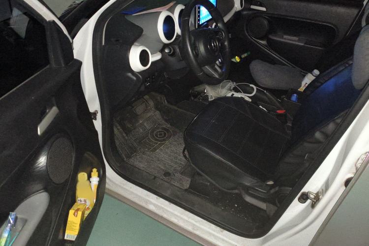 Used ORA Black Cat 2021 301 km Basic Version
