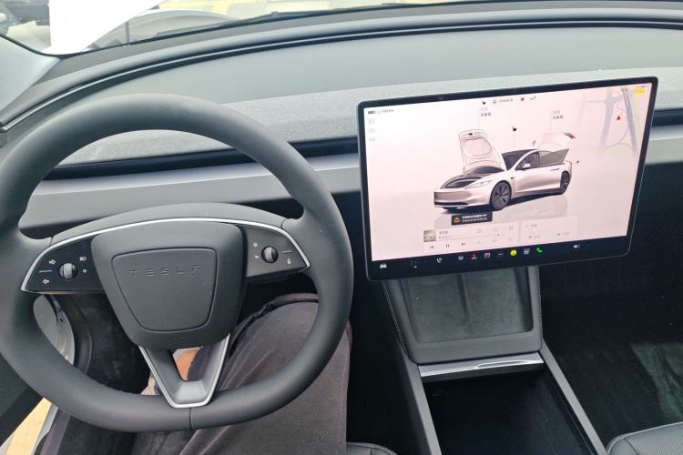 Used Tesla Model 3 2025 Rear-Wheel-Drive Version