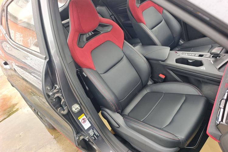 Used Changan X5 PLUS 2024 1.5T DCT ZhiZun Version
