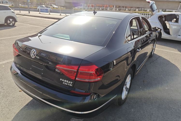 Used Volkswagen Passat 2017 1.8TSI DSG Government Procurement Version (CEA Engine)
