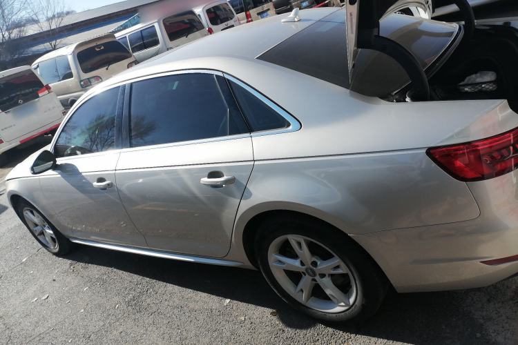 Used Audi A4L 2017 40 TFSI Fashion Model
