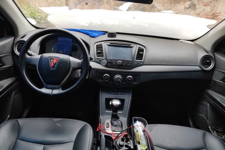 Used Roewe 350 2015 1.5L Automatic Luxury Sunroof Edition
