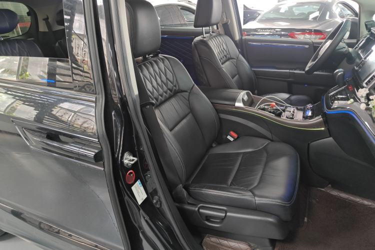 Used Honda Elysion 2019 2.0L Hybrid Luxury Edition
