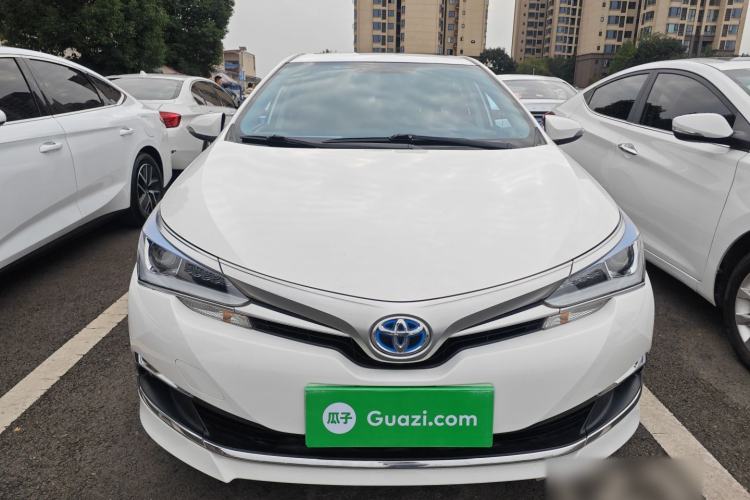 Used Toyota Corolla 2016 Dual-Engine 1.8L E-CVT Leading Edition
