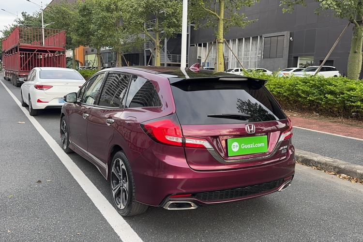 Used Honda Jade 2017 210TURBO CVT Luxury Edition 6 Seats
