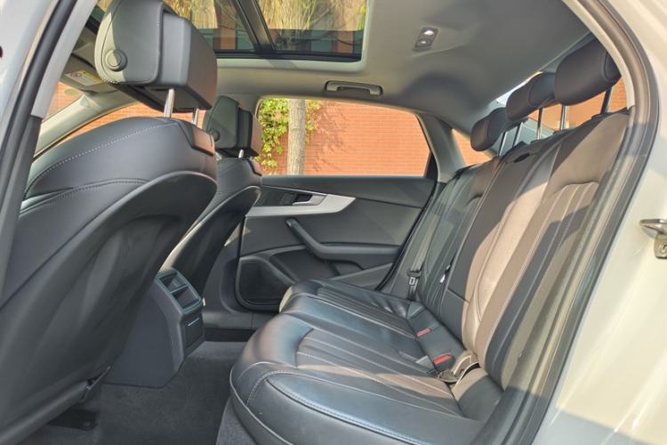 Used Audi A4L 2023 40 TFSI Fashion Dynamic Model