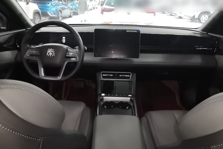 Used BYD Qin L 2025 EV 470KM Leading Edition
