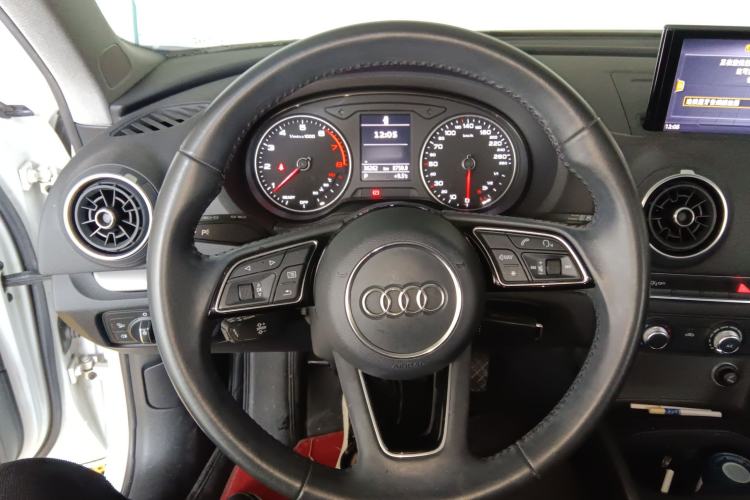 Used Audi A3 2020 Restyled Sportback 35 TFSI Entry-Level China VI Emission Standard
