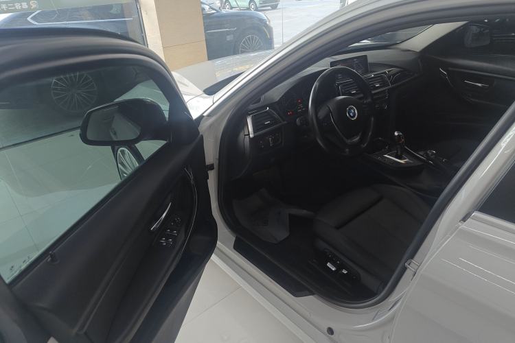 Used BMW 3 Series 2018 320Li Fashion Model
