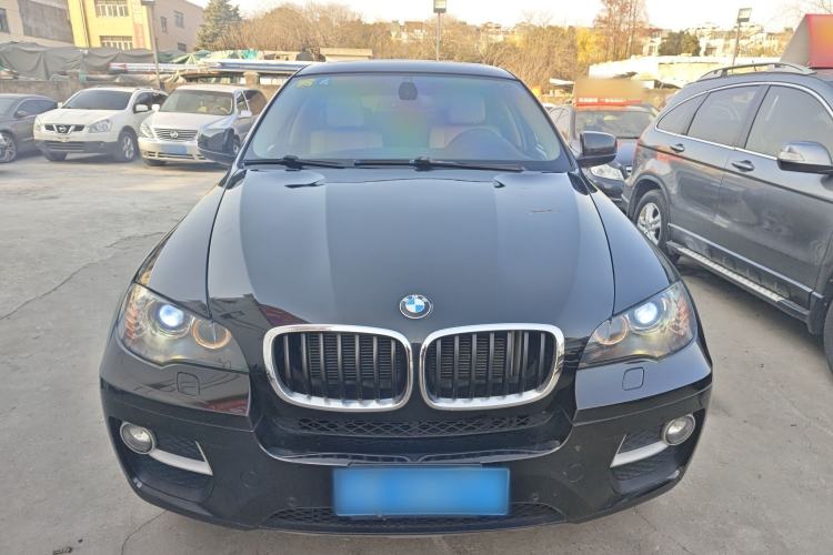 Used BMW X6 2014 xDrive35i five-seater
