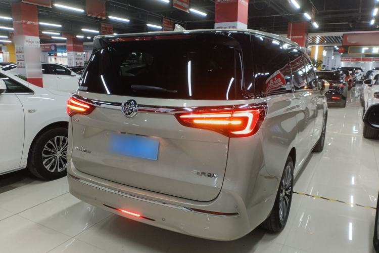 Used Buick GL8 2021 ES Landtrek 653T Luxury Model
